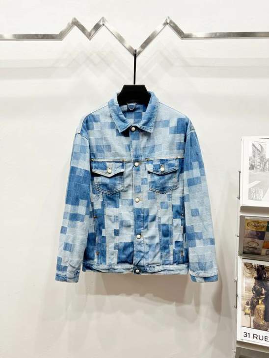 Picture of Louis Vuitton Jackets _SKULVM-XLqqtxK93031659